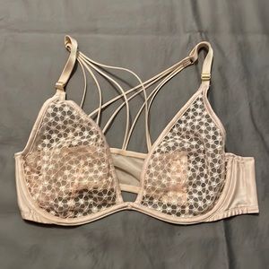 Victoria's secret sheer flower print peach cupless bra size 32 DD